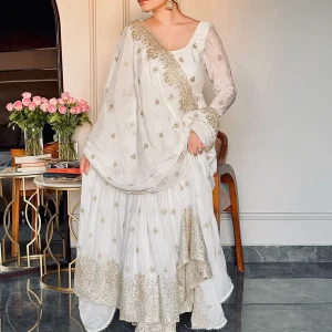 Chinon Silk Reception Salwar Kameez