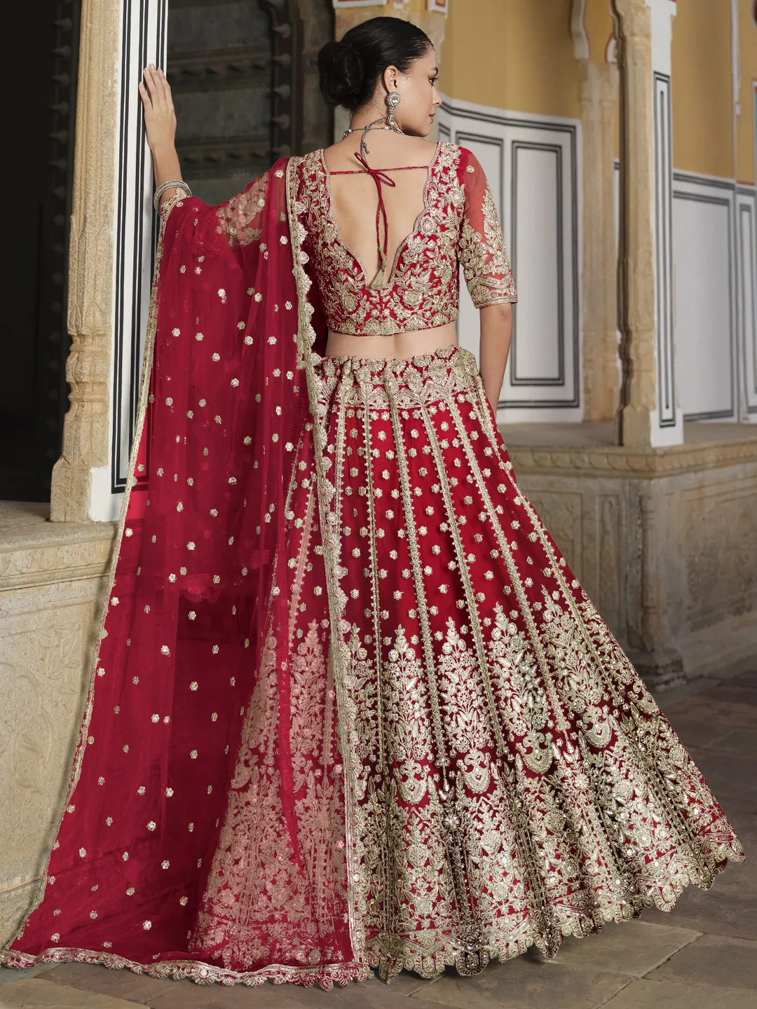 Net Bridal Lehenga - Image 2